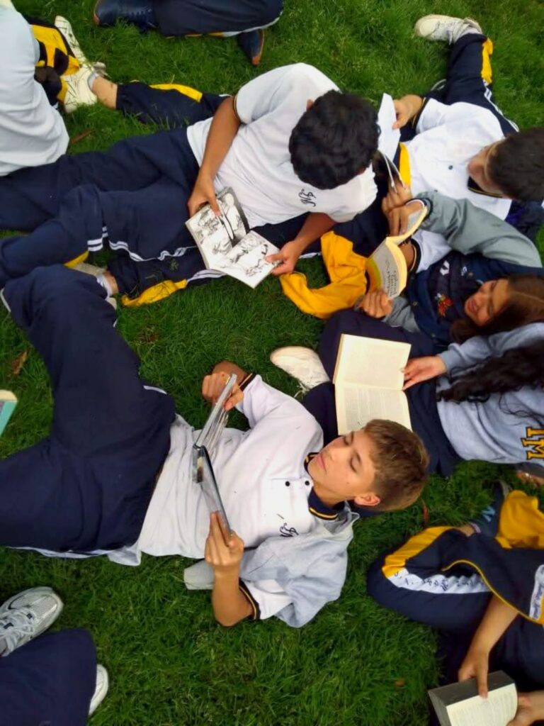 niños leyendo niños leyendo